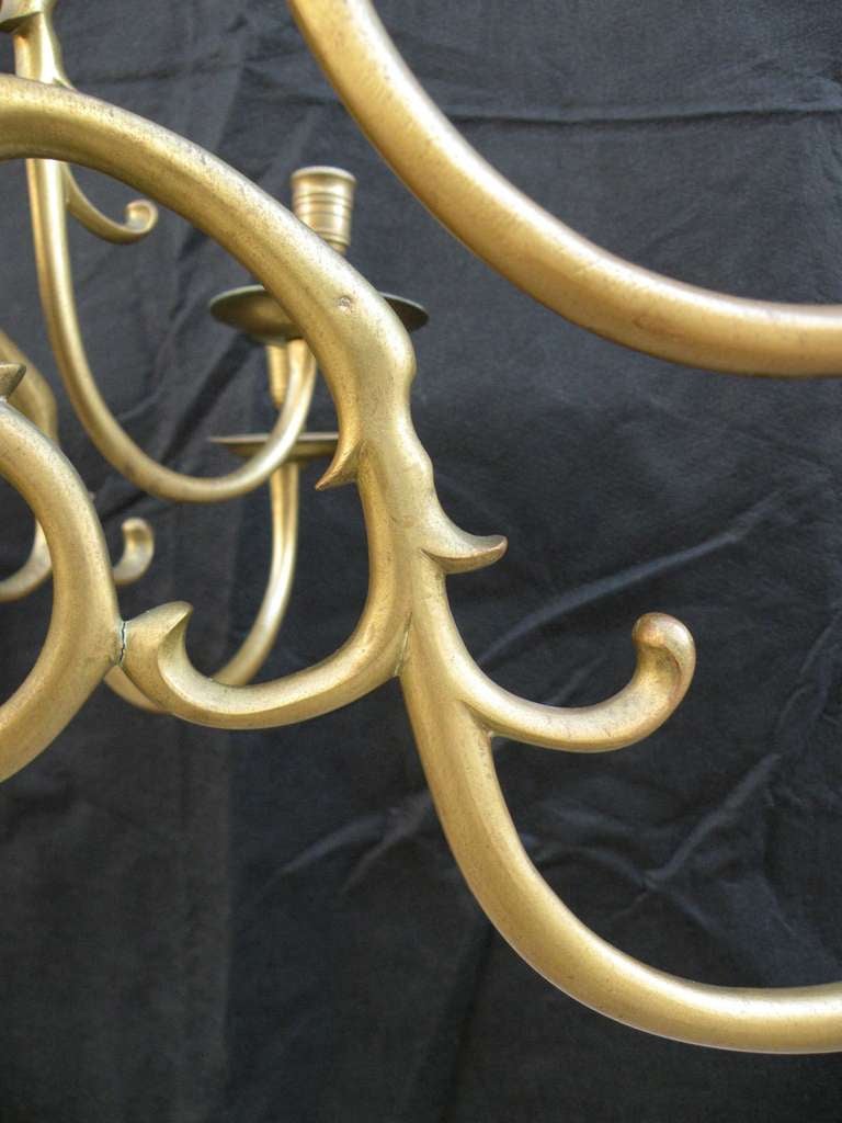 17ème siècle Grand Lustre en Laiton de Style Baroque Néerlandais à 18 Lumières en vente