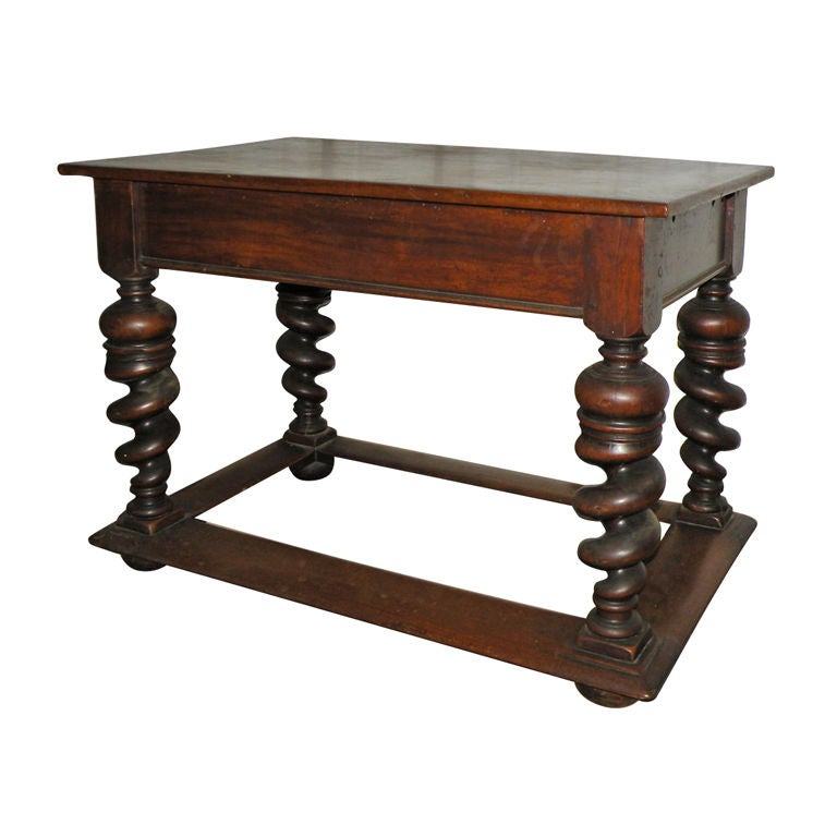 Early 18th century German Baroque Walnut Center Table For Sale