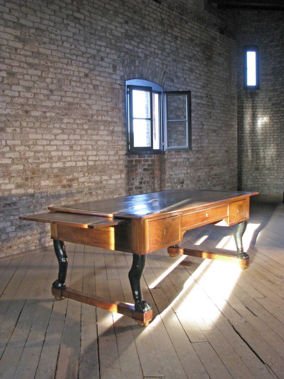 19th Century Early 19th century French Mahogany Empire Desk For Sale