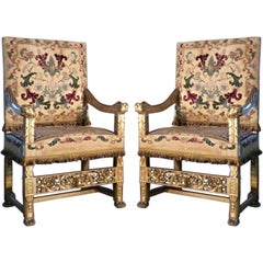 Paire de fauteuils dorés français de la fin du XIXe siècle conçus par Eugene Grasset