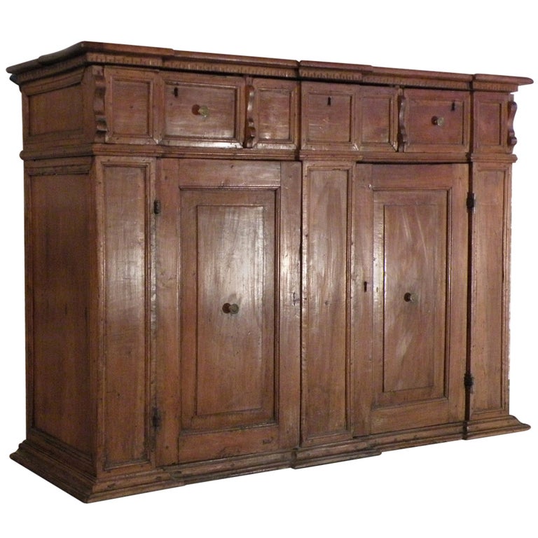 Italian / Tuscan Baroque 17th Century Walnut Credenza For Sale at ...