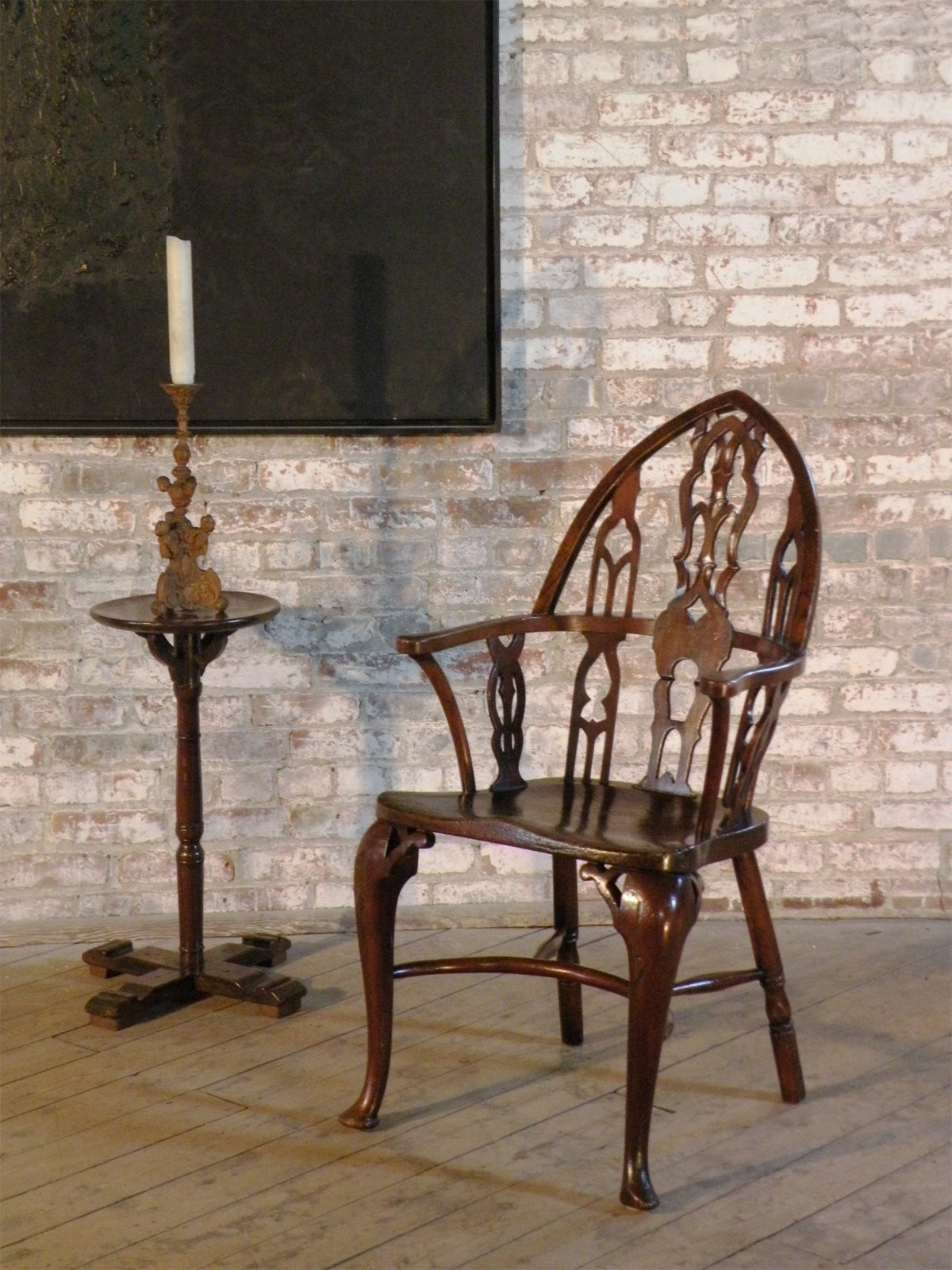 English late 18th century George III “Gothick” Yew wood Windsor Chair In Good Condition For Sale In Troy, NY