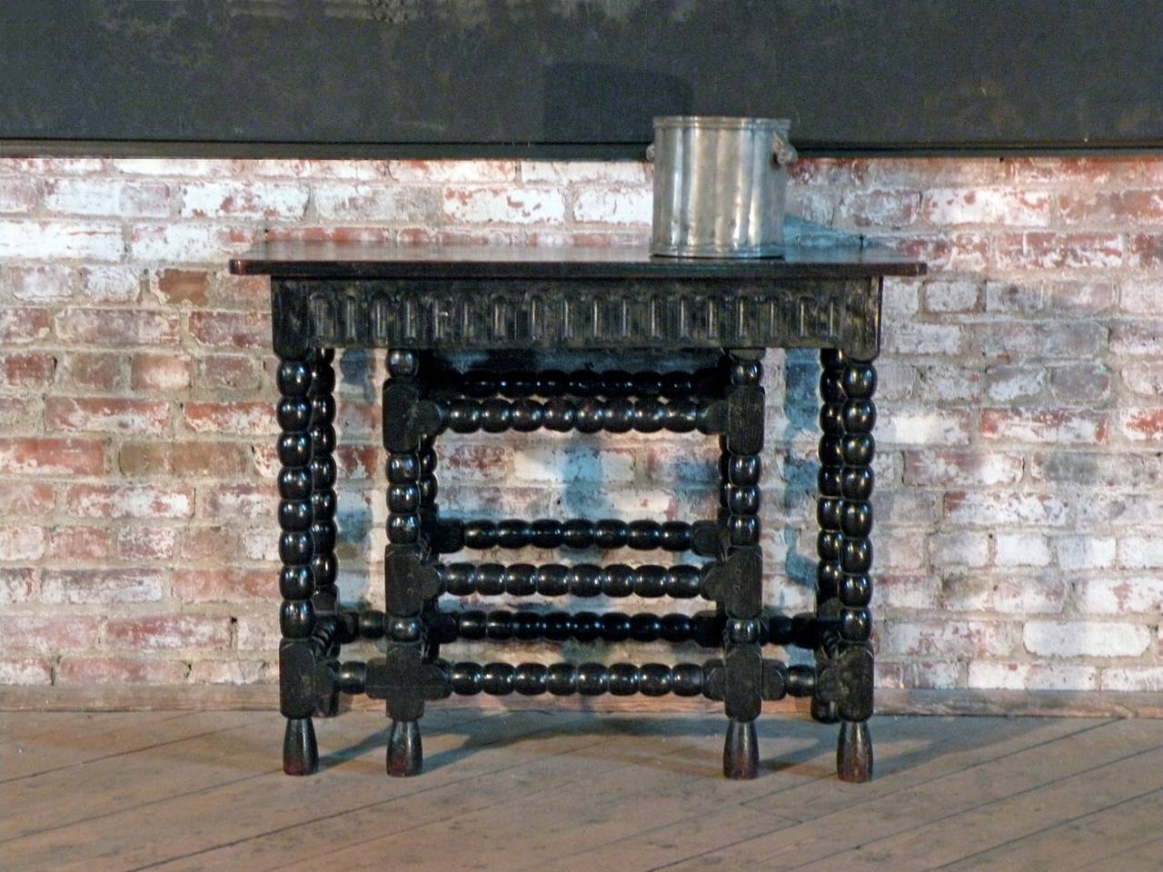 French Franco-Flemish 17th Century Oak and Ebonized Console Table For Sale