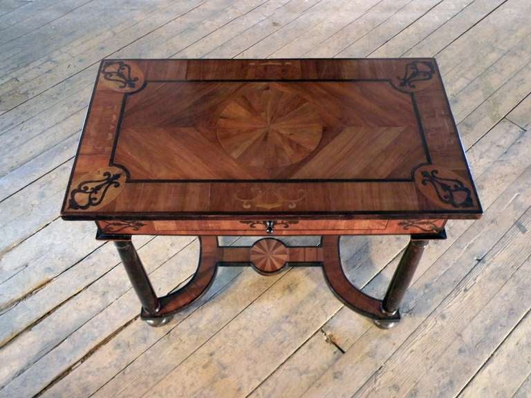Veneer Baroque 17th Century Italian or Maltese Marquetry Center table or Desk For Sale