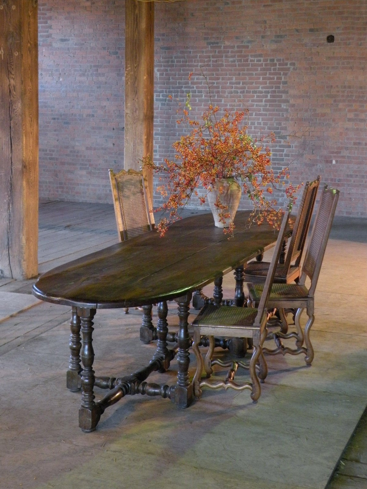 French 17th Century Baroque Oak Dining Table For Sale 5