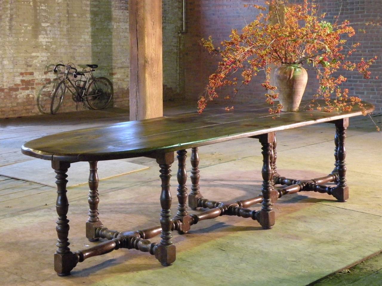 French 17th Century Baroque Oak Dining Table For Sale 4