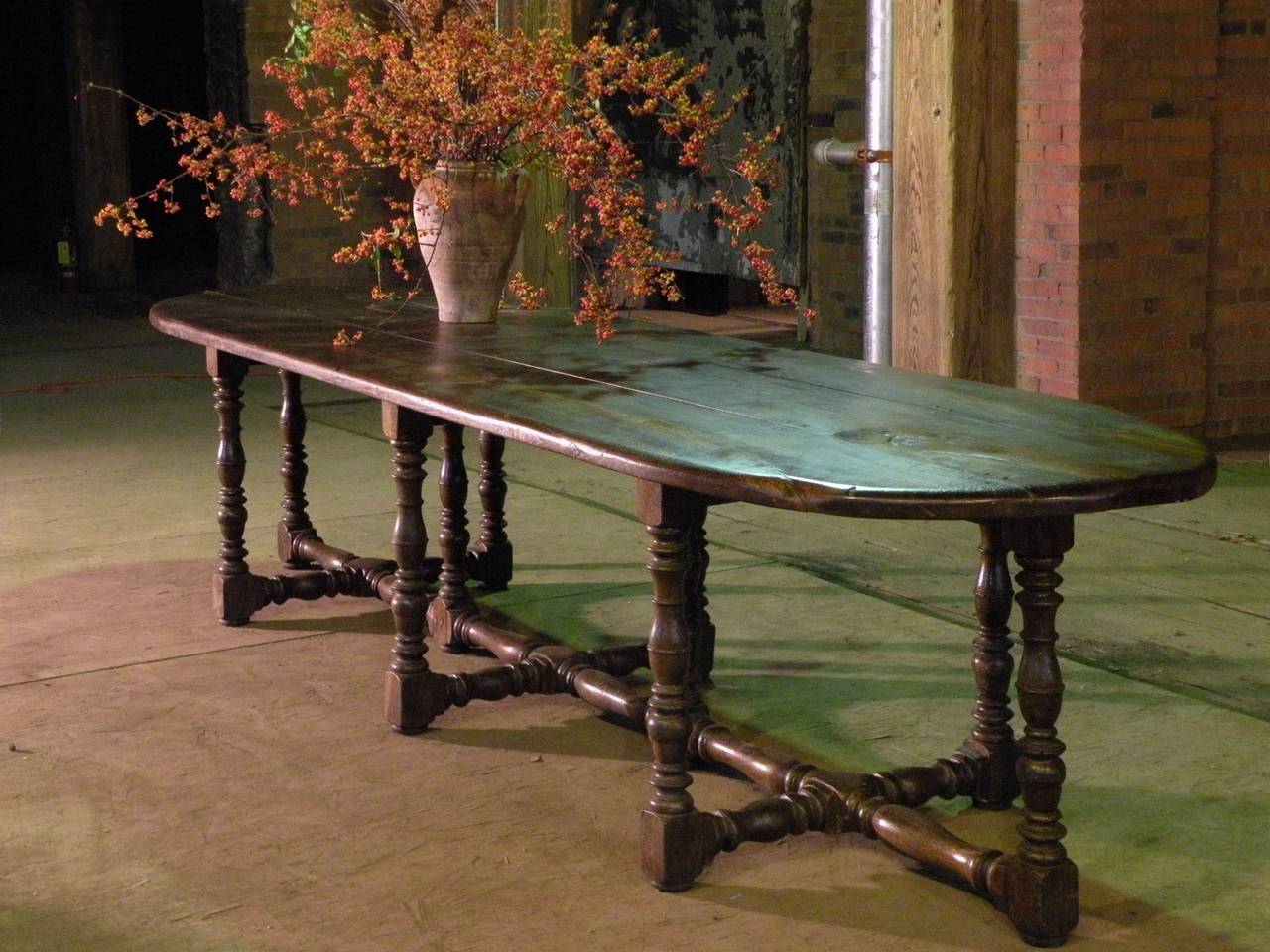 French 17th Century Baroque Oak Dining Table For Sale 3