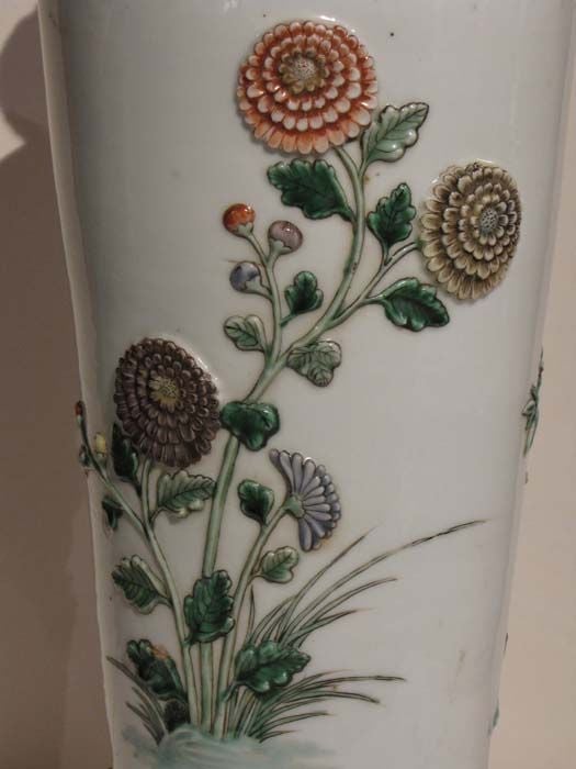 Rare and Fine Chinese Embellished Famille Verte Porcelain Vase For Sale 3
