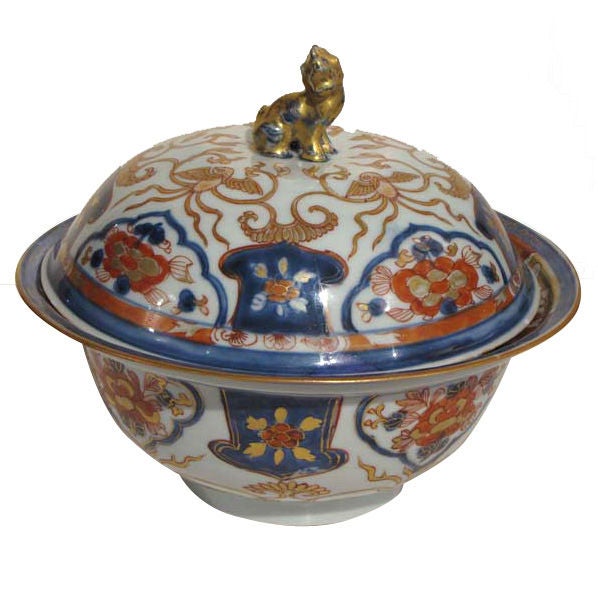 Rare Armorial Chinese Imari Covered Tureen For Sale