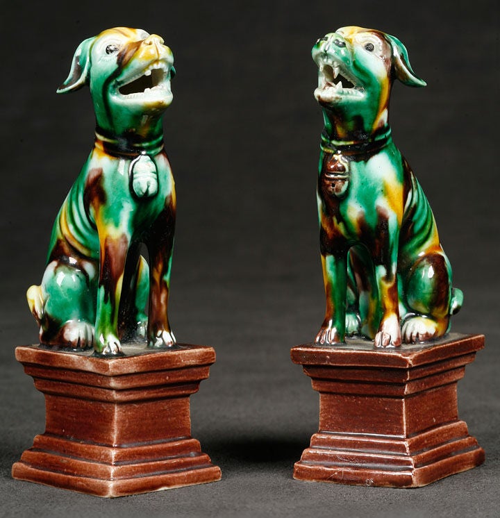 Pair Of Export Porcelain Hounds