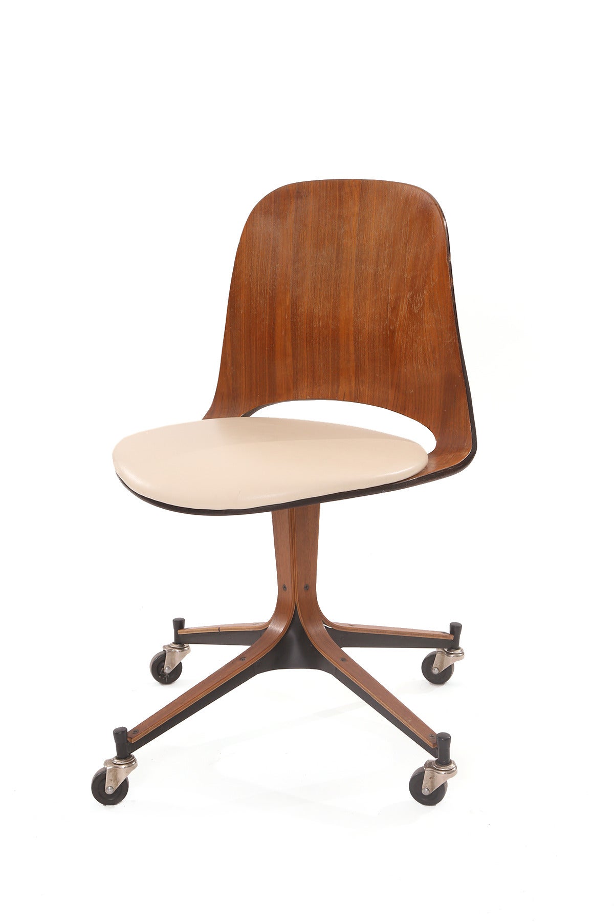 George Mulhauser Plycraft Desk Chair For At 1stdibs George Mulhauser For Plycraft Bentwood Office Or Desk Chair Circa Early 1960s This All