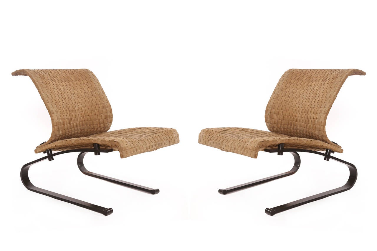 Mid-Century Modern Pair of Bronze and Woven Suede Lounge Chairs by Saporiti