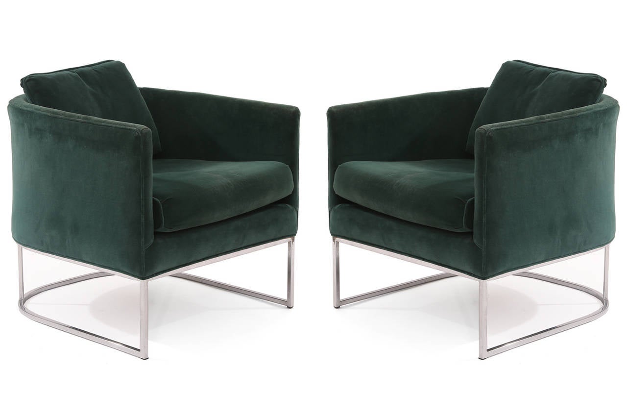 Pair of Milo Baughman for Thayer Coggin lounge chairs, circa early 1970s. These all original examples have chrome plated steel floating bases and are upholstered in their original Kelly green velvet. Please note that the upholstery does have age