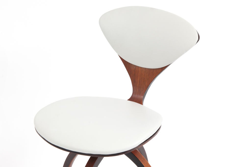 3 tabourets de bar Norman Cherner pivotants Plycraft