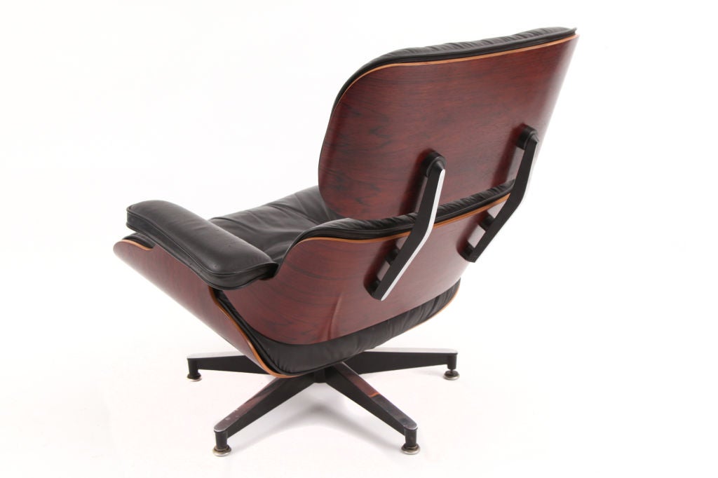 Late 20th Century Pair of Eames Herman Miller Lounge Chairs
