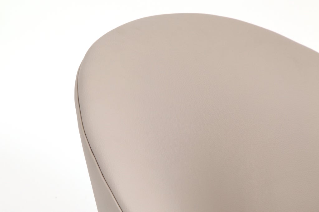 American Milo Baughman for Thayer Coggin Leather Swivel Chairs