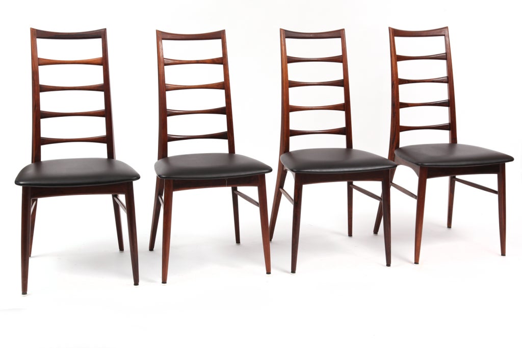 Four Stunning Ladderback Sculpted Rosewood Dining Chairs In Excellent Condition In Phoenix, AZ