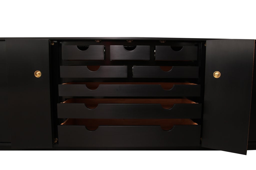 Mid-20th Century Stunning Edward Wormley Dunbar Sideboard