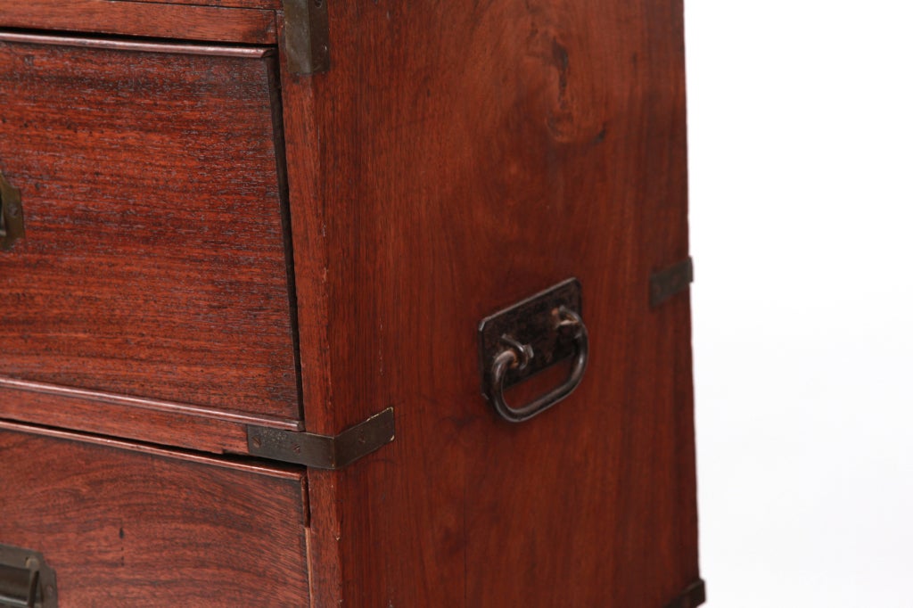 19th Century Georgian Thuyawood Campaign Chest of Drawers In Good Condition In Phoenix, AZ