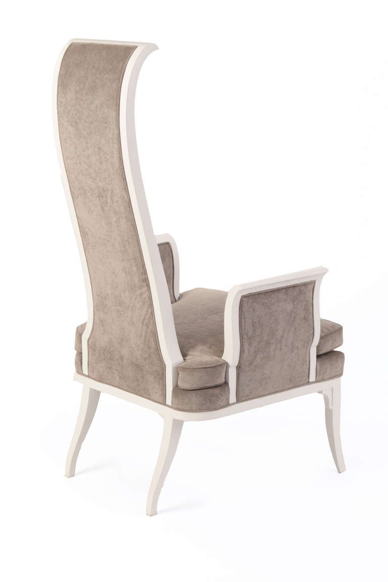 Elegant Sixties Italian Lounge Chair in Stone Gray Silk Chenille In Excellent Condition In Phoenix, AZ