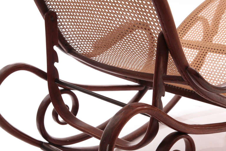 Wood Stunning Bentwood Chaise by Thonet