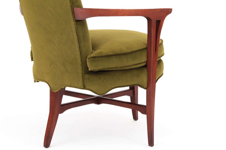 Italian 1960s Lounge Chairs in Green Velvet and Walnut 1