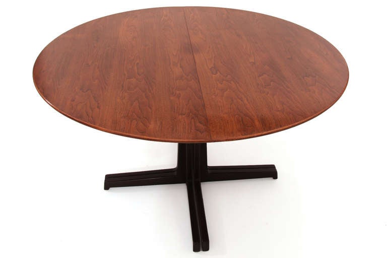 Mid-Century Modern Sculptural Edward Wormley for Dunbar Walnut Dining Table