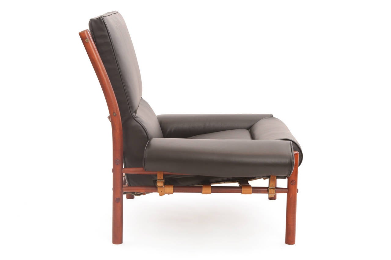 Stunning Arne Norell Leather Lounge Chair 1