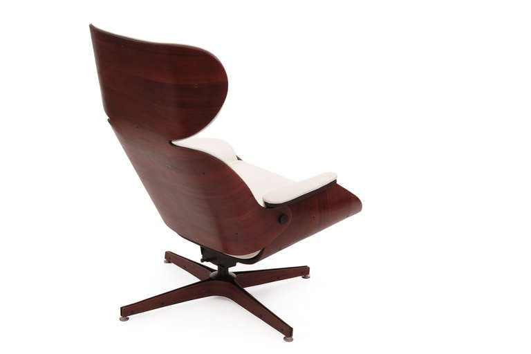 American Stunning Mr. Chair by Mulhauser for Plycraft