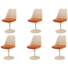 Six Eero Saarinen for Knoll Tulip Chairs
