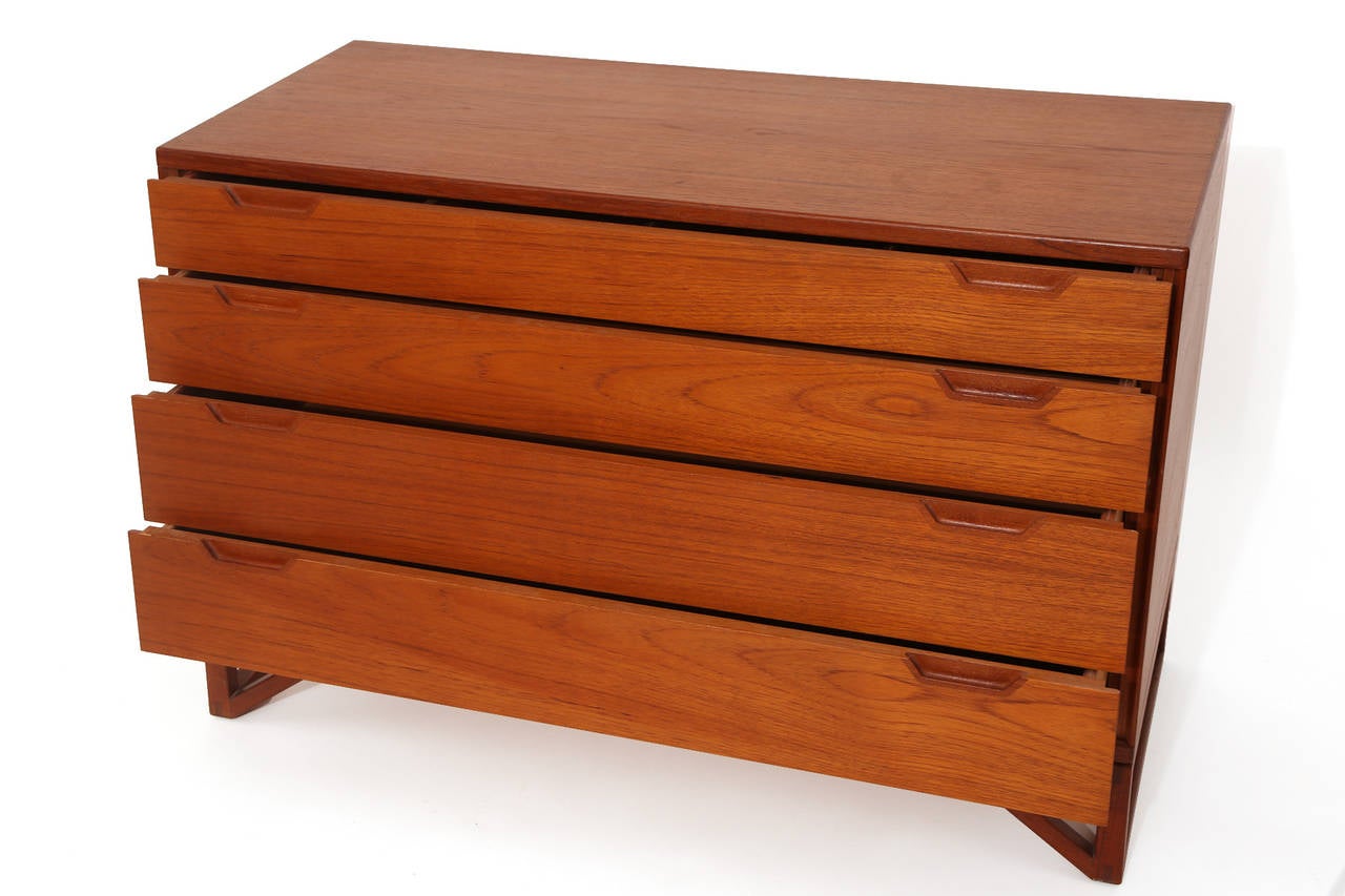 Mid-Century Modern Pair of Four-Drawer Teak Chests by Illums Bolighus