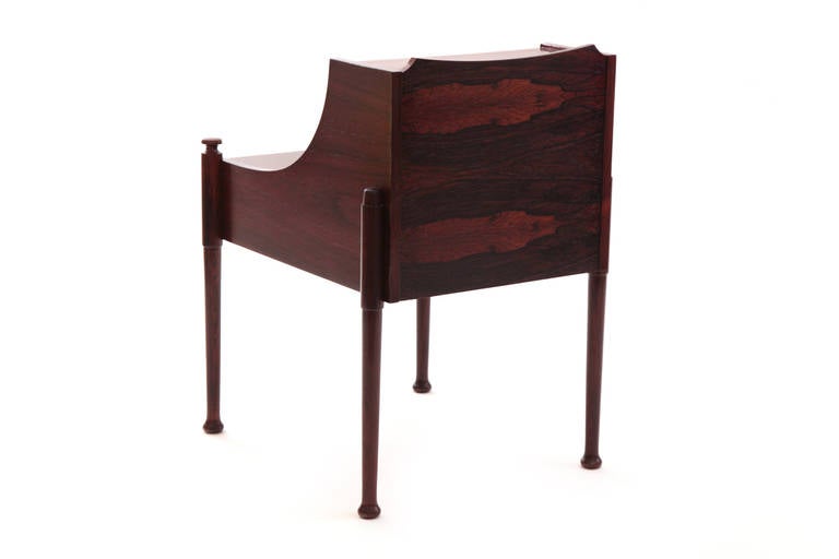 Sculptural Pair of Rosewood and Brass Nightstands 3