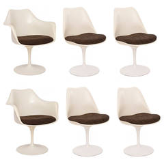 Six Early Eero Saarinen Knoll Swivel Tulip Chairs