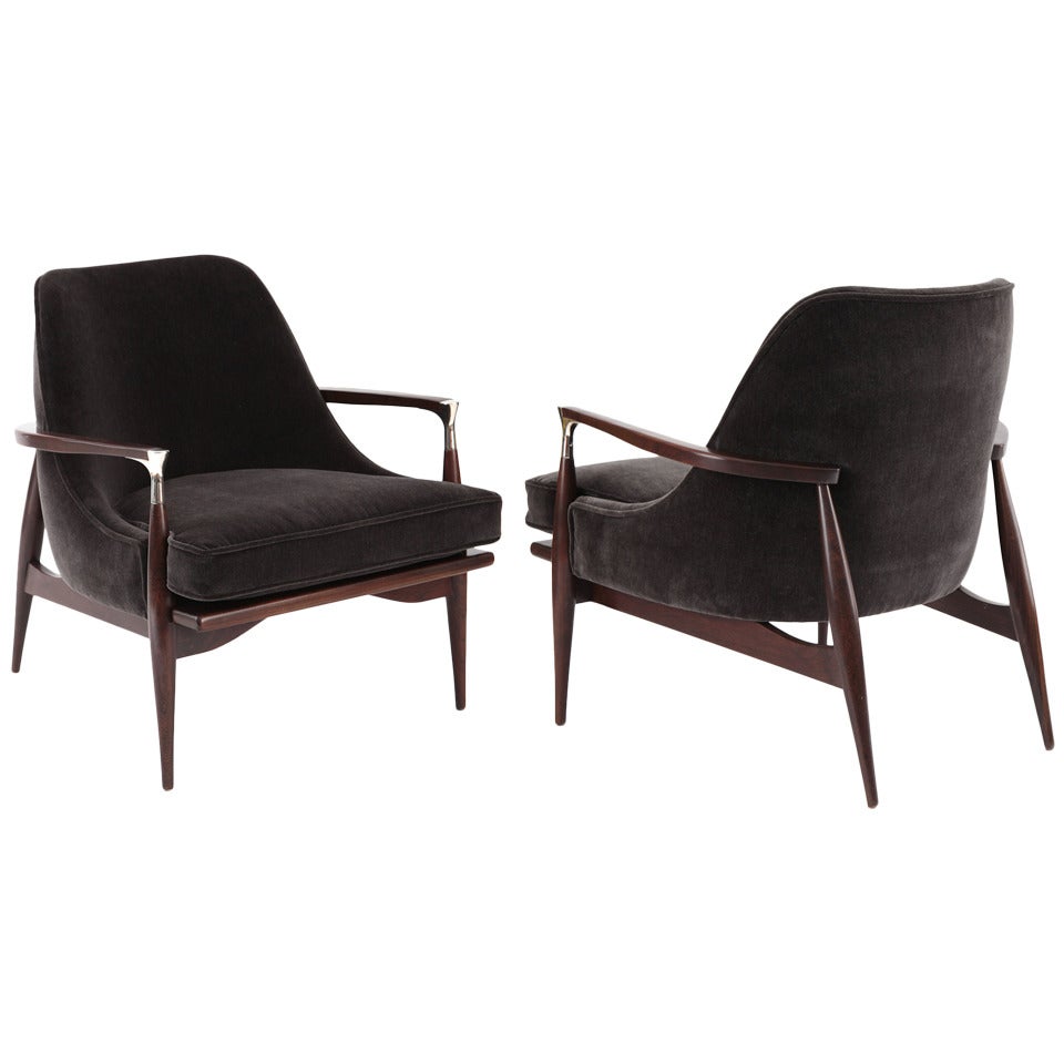 Sculptural Pair of Lounge Chairs by Ib Kofod-Larsen