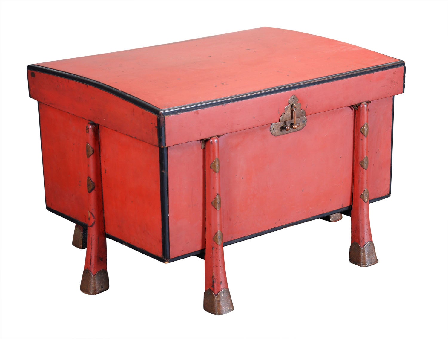 Chinese Red Lacquer Trunk For Sale
