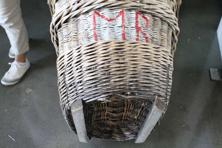 Vintage Champagne Basket In Good Condition For Sale In Newport Coast, CA