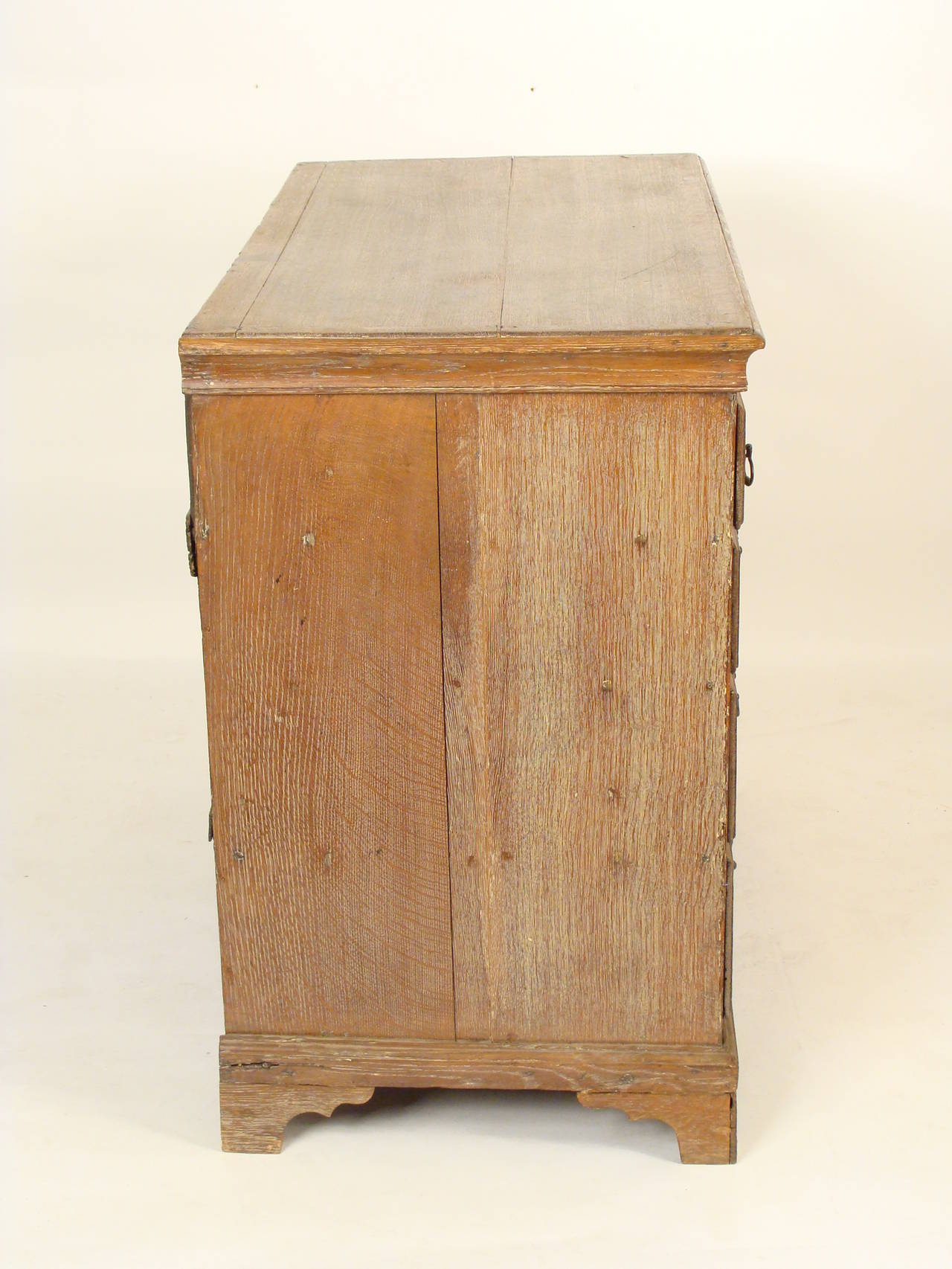 George III limed oak chest of drawers, circa 1800.