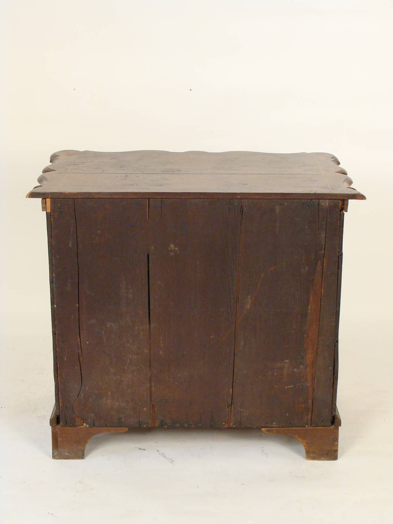 Dutch Burled Walnut Chest of Drawers 4