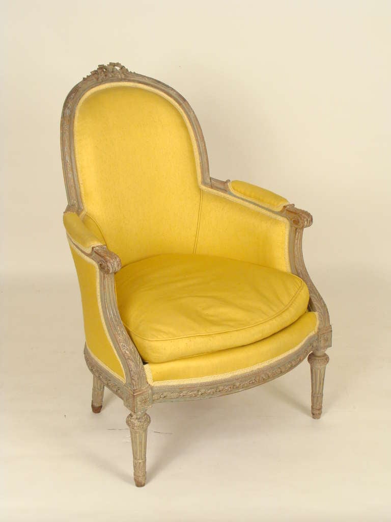 Louis XVI style painted bergere, 19th century.