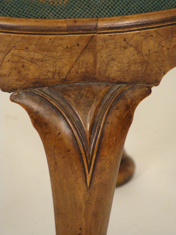 Queen Anne style bench