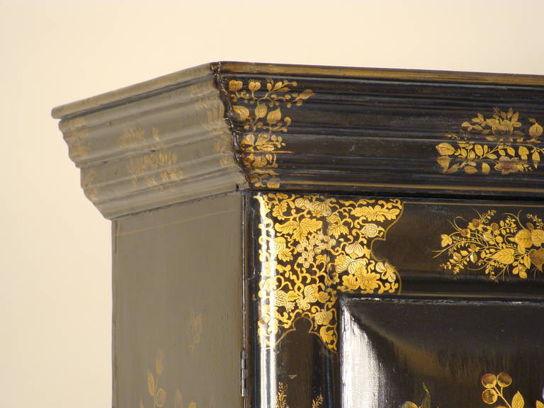 Chinoiserie Decorated Cabinet 1