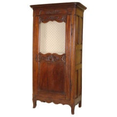 Louis XV provincial walnut bonnetiere