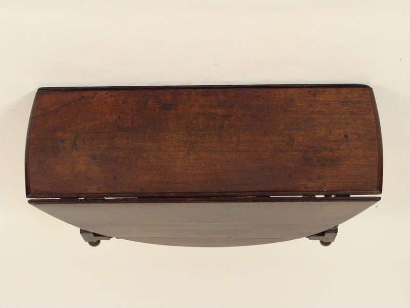 Antique English oak gateleg table 2