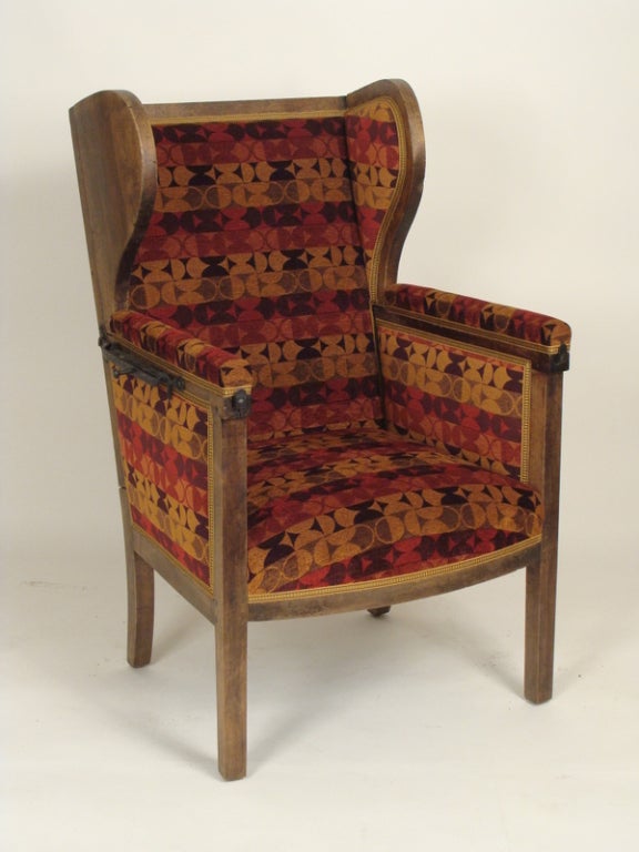 Early 19th century bergere with an adjustable back. Please note the depth of the seat is 22