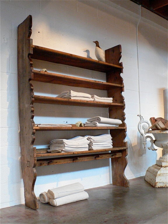 18th Century and Earlier Antique Shelf/Plate Rack