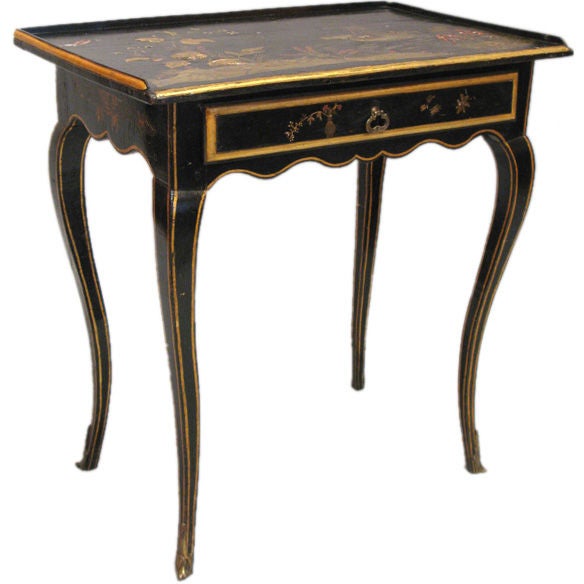 A small Painted and Gilded Wood Chinoiserie Lacquered Table For Sale