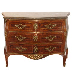 Chest-of-drawers (comò a tre cassetti con traversa)