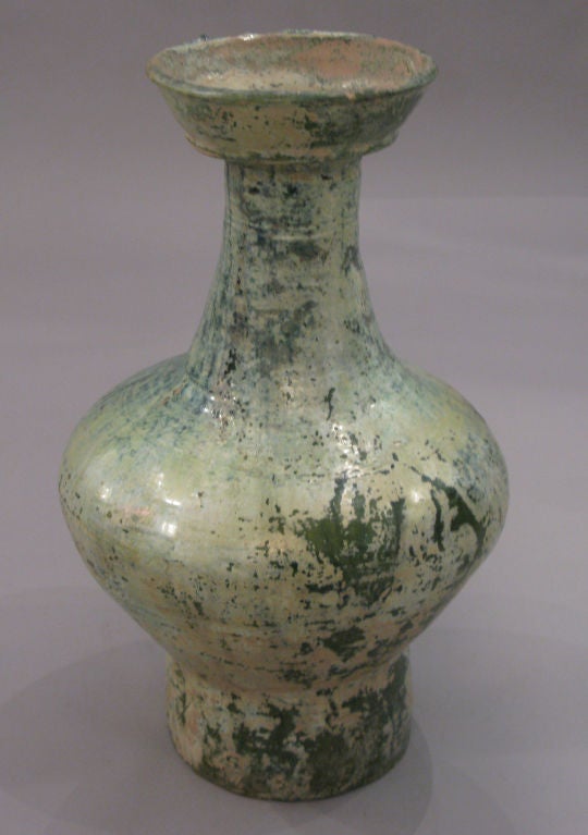 Han Dynasty Keramik JAR mit versilberter grüner Glasur