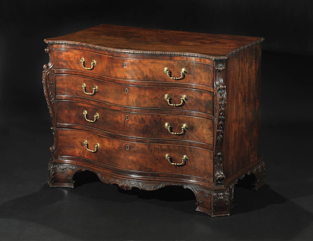 English Two Superb George III Mahogany Serpentine Dressing Commodes For Sale