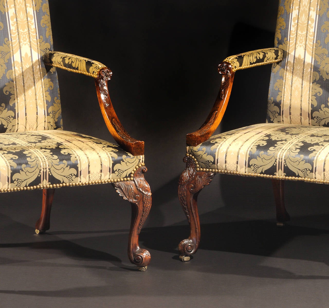 Mid-18th Century Superb Pair of George III Mahogany Carved Library Armchairs For Sale